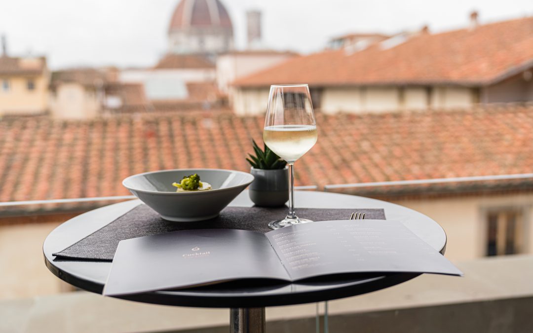 Sui tetti di Firenze mangiando al Caffè del Verone