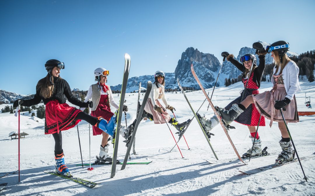 In Val Gardena la Festa della Donna si celebra sugli sci con un iniziativa benefica a favore dell’Associazione “Donne aiutano Donne“.