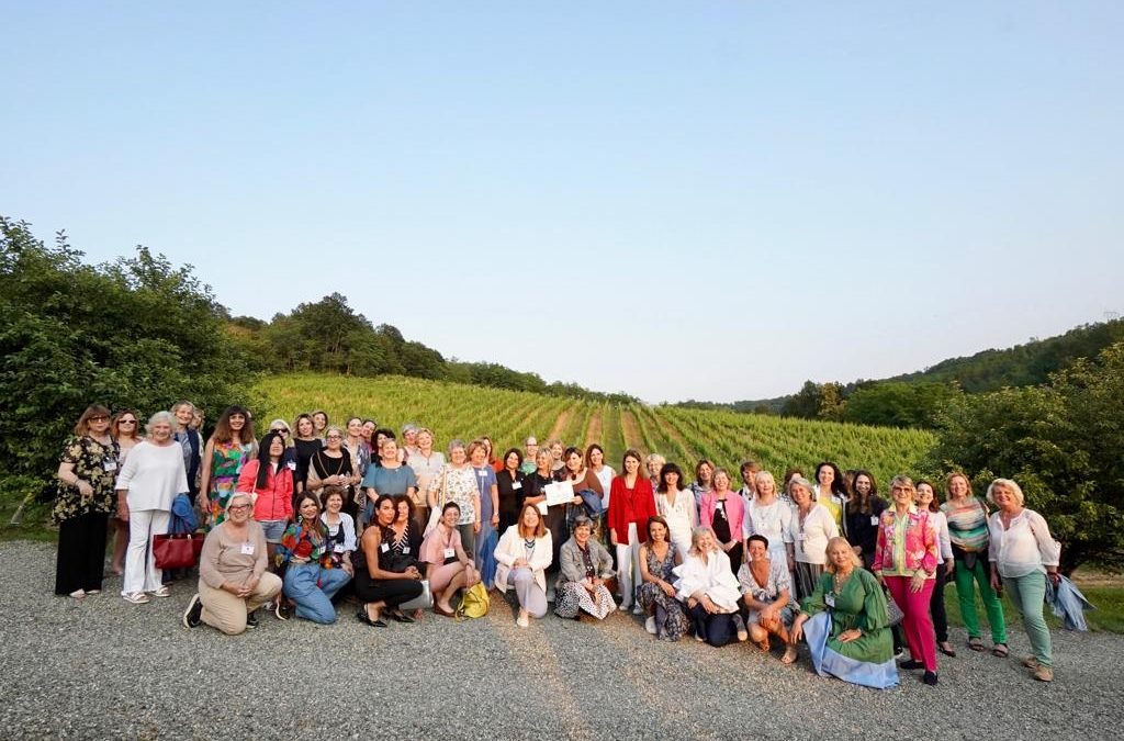 Oltre 100 “Donne del Vino” festeggiano in Piemonte il 35 anni dell’associazione