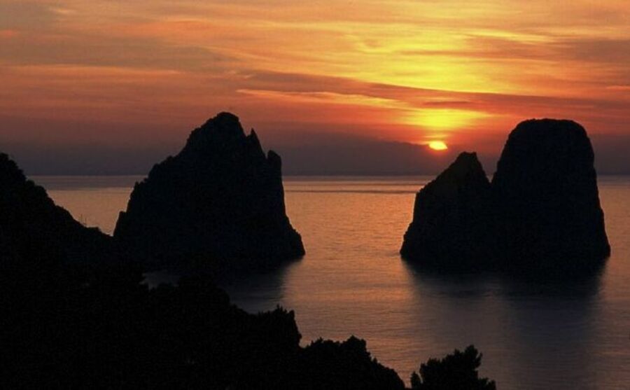 Capri: l’sola gioiello italiana. 5 buoni motivi per visitarla d’estate