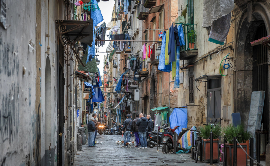 Napoli 2500 anni: viaggio tra storia, mito e angoli segreti della città