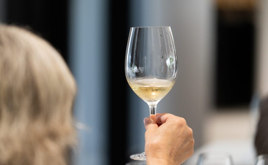 Ein Prosit nel cuore di Udine con la mostra assaggio “Io sono Friuli Venezia Giulia-Blancs”