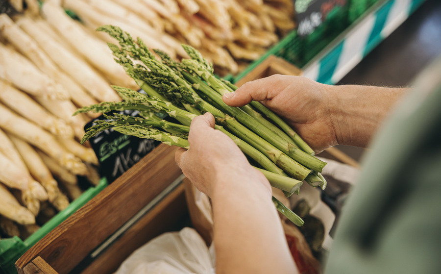 E’ tornata la stagione degli asparagi nella Foresta Nera