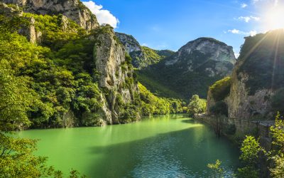 Gola del Furlo: cosa vedere e cosa fare tra natura selvaggia, storia romana e panorami mozzafiat