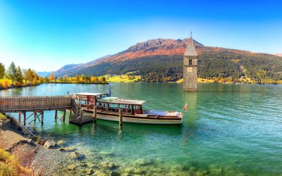 Curon Venosta, il paese sommerso del Lago di Resia: viaggio tra leggende, montagne e memoria