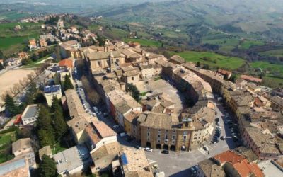 Cupramontana, dove il Verdicchio racconta le colline delle Marche